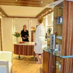 Wellnessbehandlungszimmer im Wellnesshotel Rothfuss in Bad Wildbad