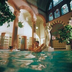 Mamorhalle im Palais Thermal - �bernachten im Wellnesshotel Rothfuss in Bad Wildbad
