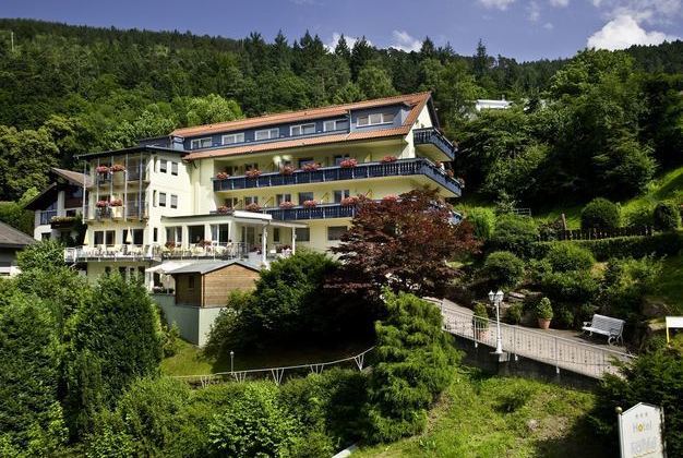 Restaurant Sommerbergblick in Bad Wildbad mit EU-Label EMAS ausgezeichnet