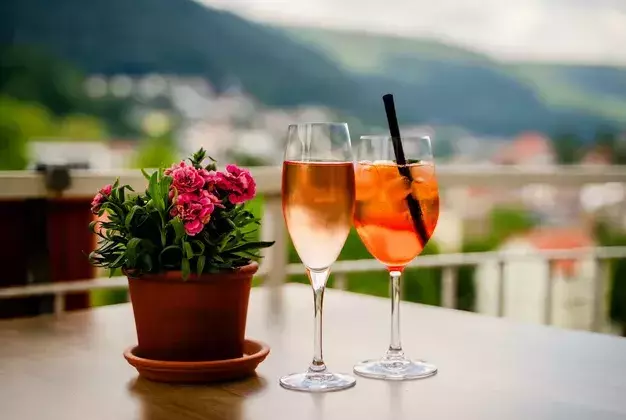 Terrasse Restaurant Sommerbergblick des Wellnesshotel Rothfuss Bad Wildbad