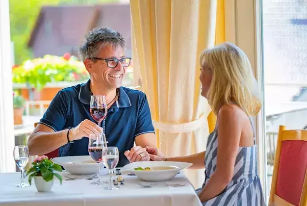 Abendessen im Restaurant Sommerbergblick des Wellnesshotel Rothfuss in Bad Wildbad im Schwarzwald