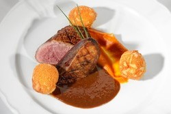 Tellergericht in unserem Restaurant 9