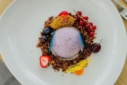Dessert-Kreation im Restaurant Sommerbergblick 
