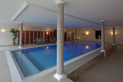 Hallenbad 
